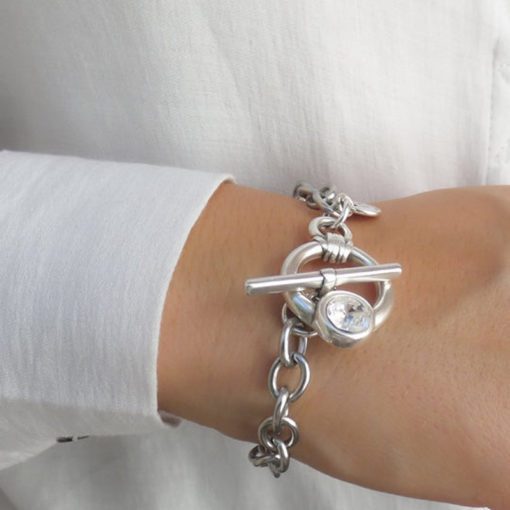 T-bar Chunky Oval Bracelet